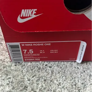 Nike Roshe One thumbnail 6