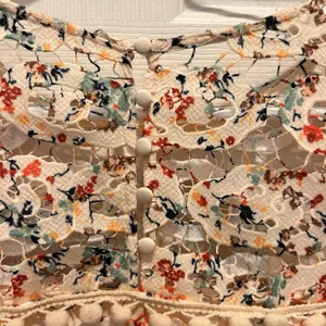 Revolve Tularosa Floral Guipure Lace Pom Pom Trim Mini Shift Dress Cream Large‎ thumbnail 5