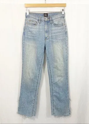Urban Outfitters NWT BDG Split Raw Hem High Waisted Mom Jeans thumbnail 3