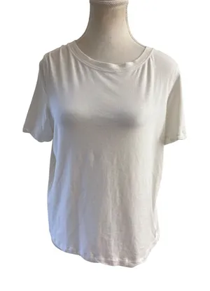 Vuori White Crew Neck Tee Women's Size Medium thumbnail 1
