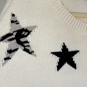 Rails Cream Star Print Crew Neck Sweater Womens M Preppy Classic Casual Cozycore thumbnail 9