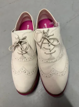 Cole Haan OriginalGrand Oxford Shoes, White & Pink, Size 7.5 thumbnail 1