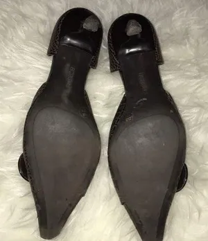 BCBGMAXAZRIA BCBG Girls Kitten Heels Size 7.5 Faux Alligator And Brown thumbnail 4