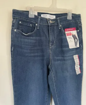 Signature by Levi Strauss NEW Mid-rise Bootcut jean Simply Stretch Women’s sz 6M thumbnail 5