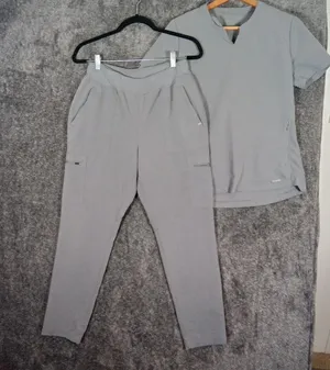 Jaanuu women's set scrub pants n top gray size Medium thumbnail 2