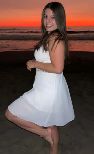 White Chiffon thumbnail 1