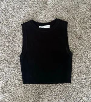 ZARA Black Top Cropped thumbnail 1