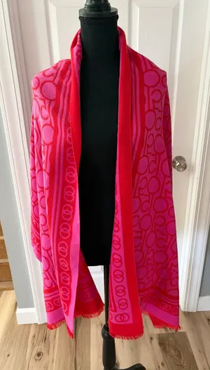 Bloomingdales 100% Exclusive 150th Anniversary Logo Wrap Scarf Pink Red Shawl thumbnail 1