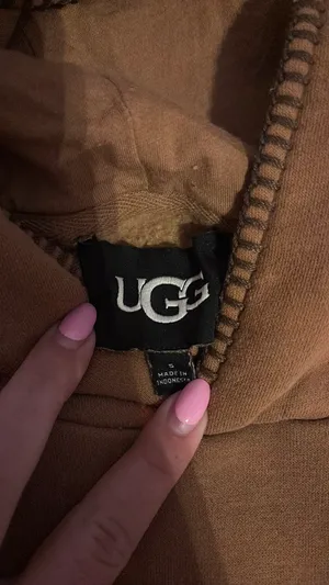 UGG Women’s Hoodie Sweatshirt Brown thumbnail 2