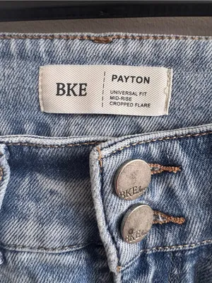 BKE Payton Jeans 25x27 Mid Rise Cropped Flare Distressed Light Wash Denim thumbnail 2