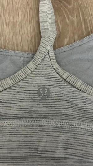Lululemon Flow Y Sports Bra thumbnail 2