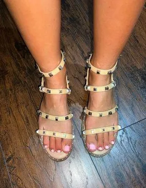 Target sandals thumbnail 6