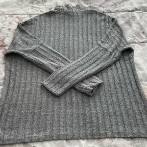 Anthropologie Eri+Ali Fiona Hacci gray ribbed mock neck sweater, size M comfy thumbnail 14