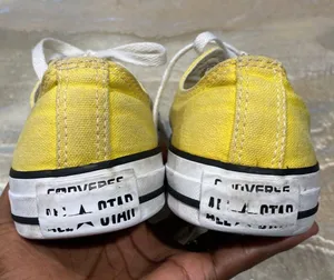 All Star Low Tops Lace Up Yellow Sneakers Women’s 8 (Please Read Description) thumbnail 5