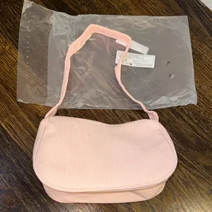 Pink Purse with gold bow detail thumbnail 7