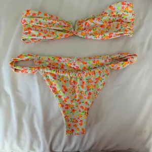 Kulani Kinis Bikini Set thumbnail 1