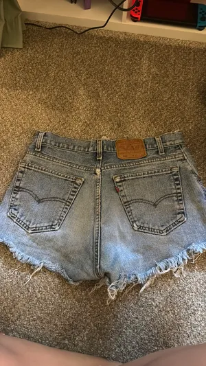 Levi’s Shorts thumbnail 2