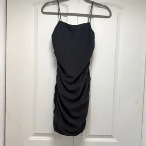 🖤 ✨ Sparkly Black Ruched Mini Bodycon Dress | Size S ✨🖤🎀 thumbnail 17