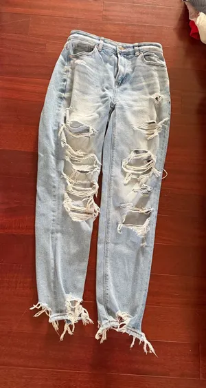 American Eagle Mom Jeans Distressed thumbnail 1