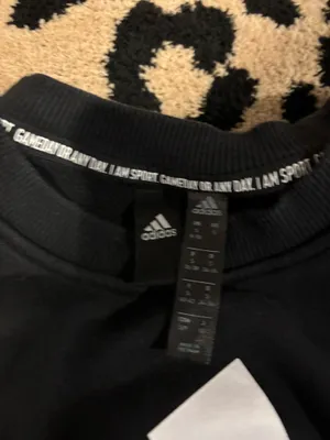 Adidas Women’s Crewneck Sweatshirt cropped thumbnail 3
