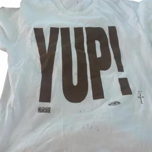 Authentic Travis Scott Utopia "YUP!" graphic t-shirt in whiteUnisex one-size fit thumbnail 4