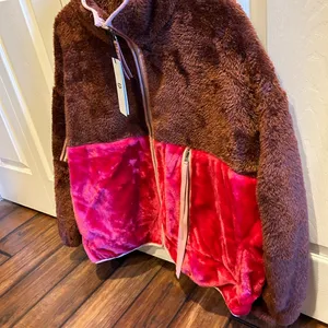 Marlene Sherpa Fuzzy Fur Jacket Size Medium NWT thumbnail 7