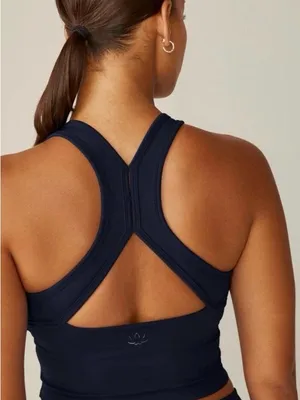 Beyond Yoga matching set of Black Racerback Sports Bra & bike shorts, sizes S XS thumbnail 4