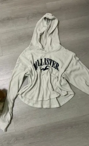 Hollister Cropped Sweater White Knit thumbnail 1