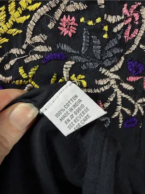 TRAMP Women’s embroidered Peasant Top Large Black thumbnail 8