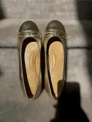 NEW Talbots Blair Metallic Gold Leather Bow Ballet Flats Cap Toe Balletcore thumbnail 4