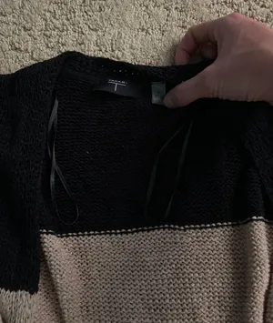 Cardigan thumbnail 3