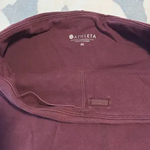 Athleta Cotton Maroon Leggings Size Medium thumbnail 3