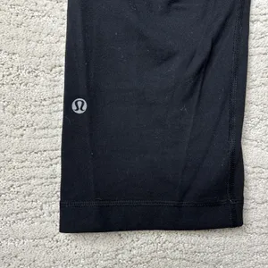 Women's Lululemon 12 Wunder‎ Under Crop Black Reversible Leggings thumbnail 4