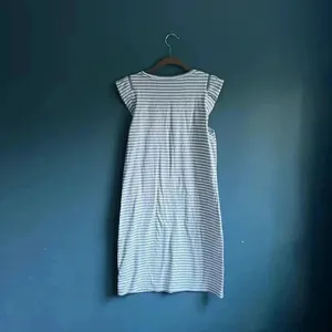 MICHAEL Michael Kors, gray and white striped short sleeve dress woman’s‎ size S thumbnail 4