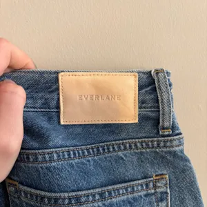 Everlane The 90’s Cheeky Jeans thumbnail 4