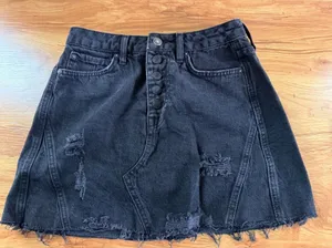 Free People We The Free Black Distressed Denim Mini Skirt Size 26 thumbnail 1