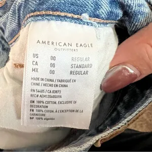 AEO Relaxed Mom‎ Jean Distressed Denim Jeans thumbnail 10