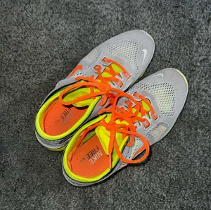 Nike Shoes thumbnail 3