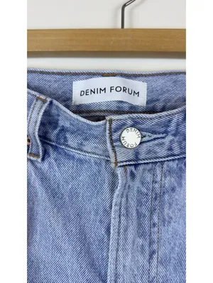 Denim Forum The Farrah Hi-Rise Wide Leg Jeans Light Wash Size 26 Aritzia thumbnail 6