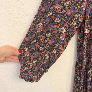 Natural Life Ditsy Floral Shirt Dress M Cottage Crochet Lace Trim Pockets Swing thumbnail 5
