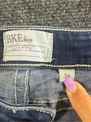 BKE Gabby Curvy Fit High Rise Cropped Denim Jeans Women's 36 thumbnail 4