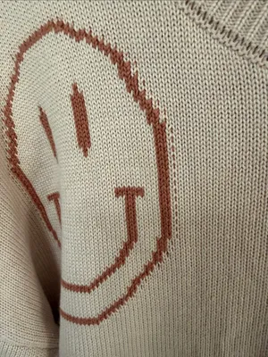 Neutral Beige Smiley Crewneck Sweater Tan Size M thumbnail 4