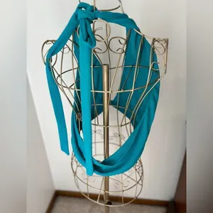 Princess Polly Deep V Halter Crop Top Open Back Size US 12 Teal thumbnail 7