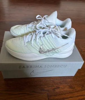 Nike Sabrina Ionescu 3 thumbnail 1