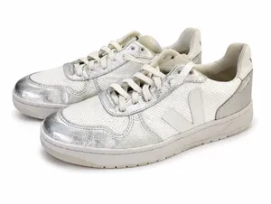 Veja Women’s White Sneakers with Iridescent Silver Accents. Size-7 thumbnail 1
