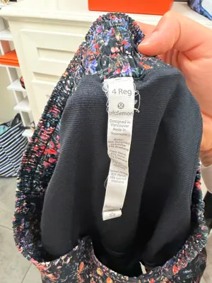 Lululemon Shorts 2.5" thumbnail 3
