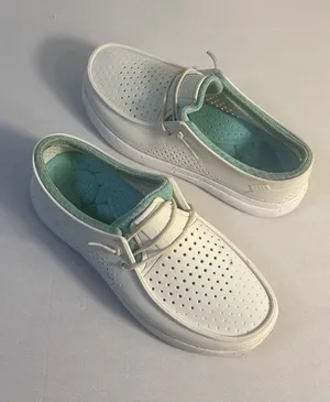 Reef Coast Slip On Shoes‎ Sz 8 White Teal Comfort Foam Casual Beach Lightweight thumbnail 1