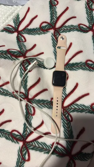 Series 4 Apple Watch 40mm thumbnail 2