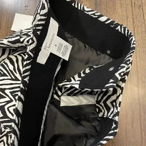 89th + Madison | Zebra Stretch Shorts Black Size 6 thumbnail 3