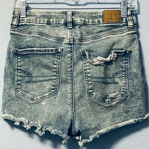 Size 4 American Eagle Curvy High Rise Denim Shorts Women's Distressed Stretch Ac thumbnail 6